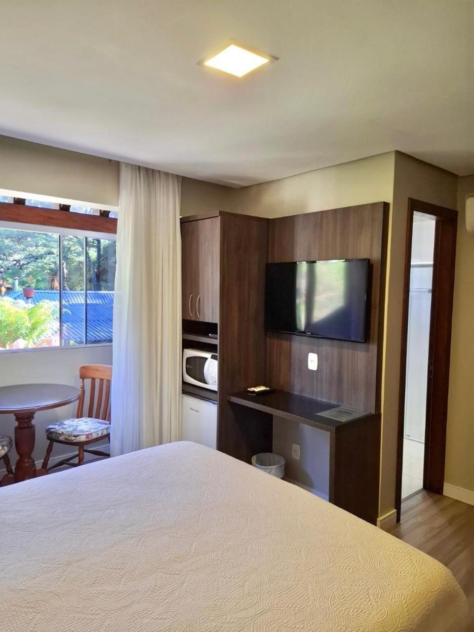 Residencial Jardim Dos Pinheiros 279 Apartment กาเนรา ภายนอก รูปภาพ