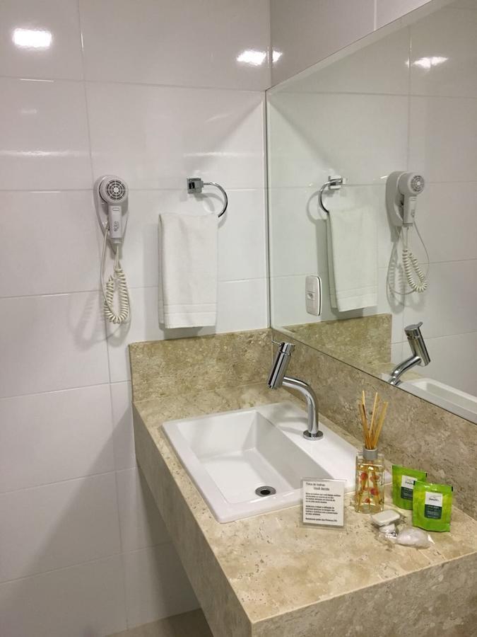 Residencial Jardim Dos Pinheiros 279 Apartment กาเนรา ภายนอก รูปภาพ